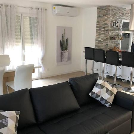 Agreable Maison Entre Bordeaux Et Le Bassin Saint-Jean-d'Illac Exterior foto